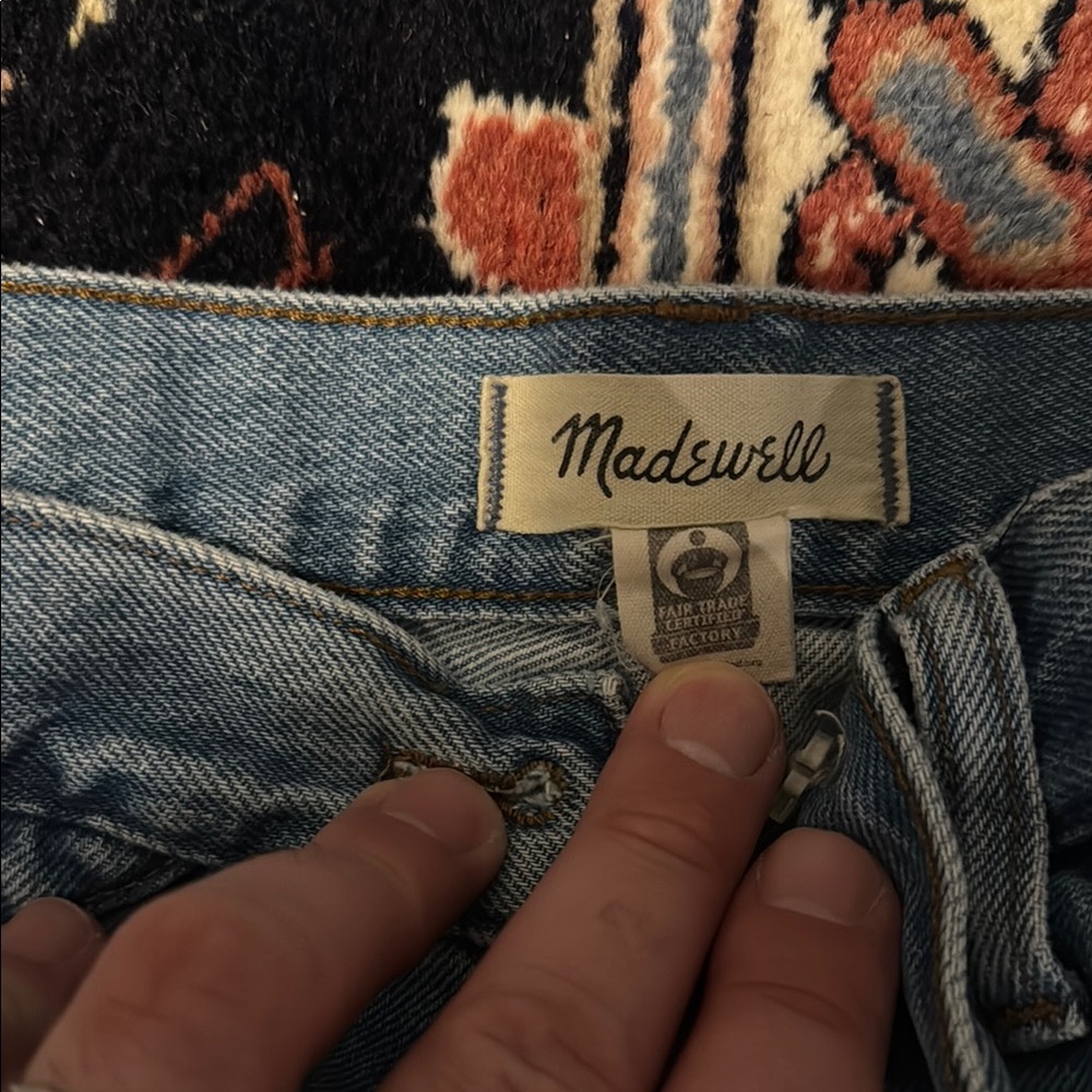 Like new Madewell Light Blue Women's Jeans - Picture 2 of 4